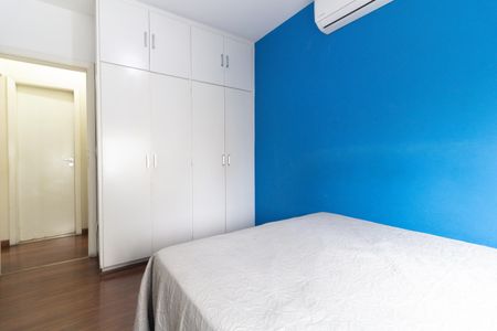 Apartamento à venda com 157m², 4 quartos e 3 vagas Apartamento à venda com 157m², 4 quartos e 3 vagasQuarto 3