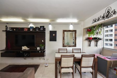 Apartamento à venda com 70m², 3 quartos e 1 vagaSala