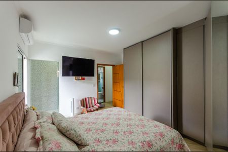 Casa para alugar com 297m², 3 quartos e 4 vagasSuíte