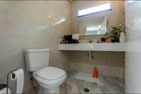 Casa para alugar com 297m², 3 quartos e 4 vagasLavabo