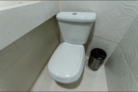 Casa para alugar com 297m², 3 quartos e 4 vagasBanheiro de serviço