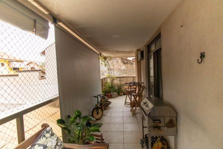 Apartamento à venda com 128m², 2 quartos e 2 vagasVaranda da Sala