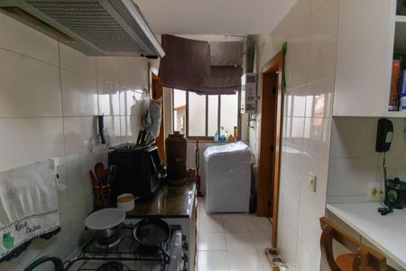 Apartamento à venda com 128m², 2 quartos e 2 vagasCozinha e Área de Serviço