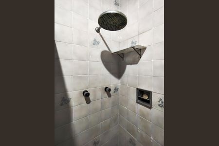 Apartamento à venda com 67m², 2 quartos e sem vagaBanheiro Corredor