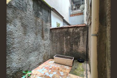 Apartamento à venda com 67m², 2 quartos e sem vagaQuintal