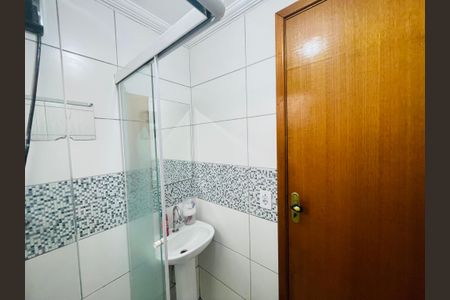 Apartamento para alugar com 80m², 2 quartos e 1 vaga Apartamento para alugar com 80m², 2 quartos e 1 vagaBanheiro