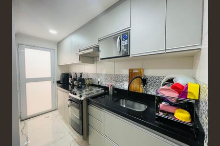 Apartamento para alugar com 80m², 2 quartos e 1 vaga Apartamento para alugar com 80m², 2 quartos e 1 vagaCozinha