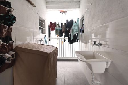 Casa para alugar com 30m², 1 quarto e sem vaga Casa para alugar com 30m², 1 quarto e sem vagaÁrea de Serviço