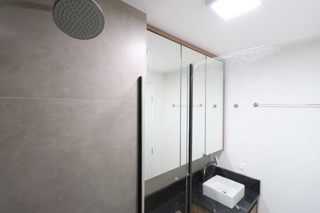 Apartamento para alugar com 37m², 2 quartos e sem vagaBanheiro 