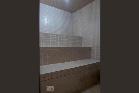 Apartamento à venda com 177m², 2 quartos e 2 vagas Apartamento à venda com 177m², 2 quartos e 2 vagasÁrea comum - Sauna