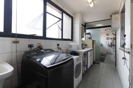 Apartamento para alugar com 130m², 3 quartos e 2 vagasLavanderia