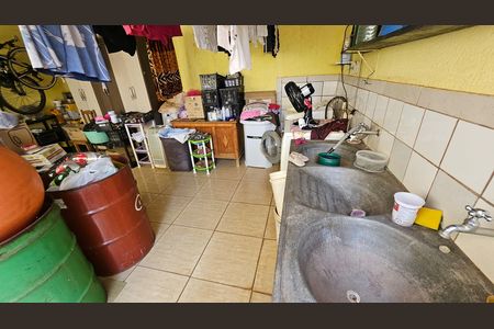 Casa à venda com 301m², 3 quartos e 4 vagas Casa à venda com 301m², 3 quartos e 4 vagasÁrea de Serviço