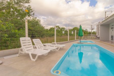 Apartamento à venda com 45m², 2 quartos e 1 vaga Apartamento à venda com 45m², 2 quartos e 1 vagaÁrea comum - Piscina