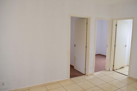 Sala/Cozinha de casa para alugar com 2 quartos, 45m² em Jardim Heitor Rigon, Ribeirão Preto