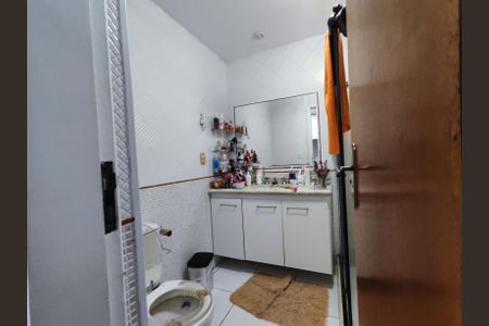 Apartamento à venda com 112m², 3 quartos e 2 vagasBanheiro da Suíte