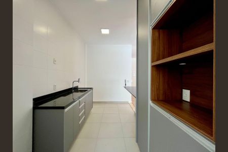 Apartamento para alugar com 121m², 3 quartos e 2 vagasCozinha