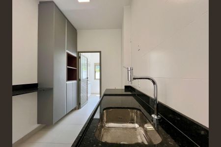 Apartamento para alugar com 121m², 3 quartos e 2 vagasCozinha