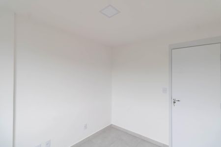 Quarto 1 de apartamento para alugar com 2 quartos, 50m² em Campo Grande, Rio de Janeiro