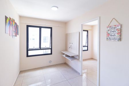 Sala de apartamento para alugar com 2 quartos, 38m² em Presidente Altino, Osasco