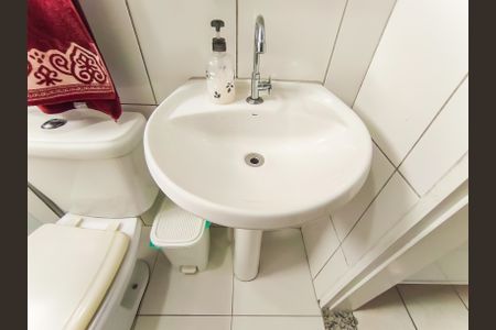 Apartamento à venda com 53m², 3 quartos e 1 vaga Apartamento à venda com 53m², 3 quartos e 1 vagaBanheiro