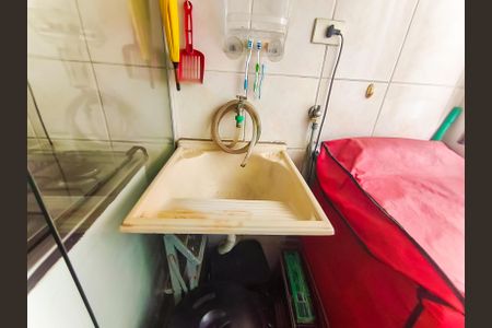 Apartamento à venda com 53m², 3 quartos e 1 vaga Apartamento à venda com 53m², 3 quartos e 1 vagaCozinha e Área de Serviço