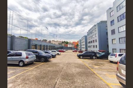 Apartamento à venda com 53m², 3 quartos e 1 vaga Apartamento à venda com 53m², 3 quartos e 1 vagaEstacionamento