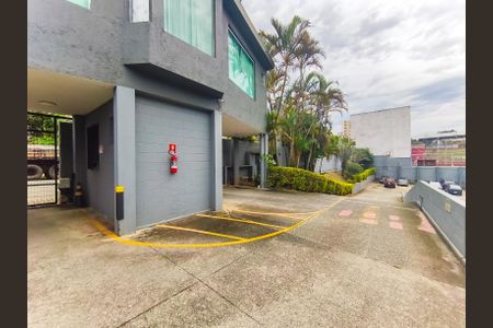 Apartamento à venda com 53m², 3 quartos e 1 vaga Apartamento à venda com 53m², 3 quartos e 1 vagaEntrada