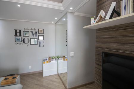 Sala de apartamento para alugar com 2 quartos, 62m² em Vila Isolina Mazzei, São Paulo