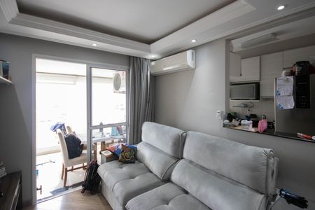 Sala de apartamento para alugar com 2 quartos, 62m² em Vila Isolina Mazzei, São Paulo