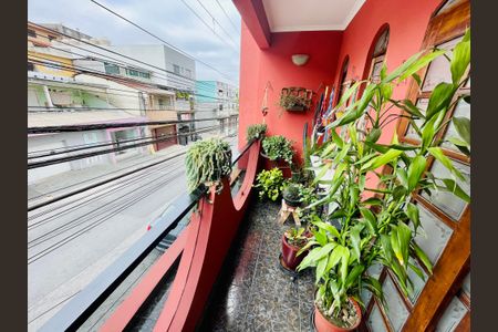 Varanda de casa para alugar com 3 quartos, 230m² em Jardim Gracinda, Guarulhos