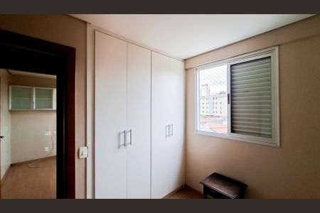 Apartamento à venda com 73m², 3 quartos e 2 vagas Apartamento à venda com 73m², 3 quartos e 2 vagasQuarto 3