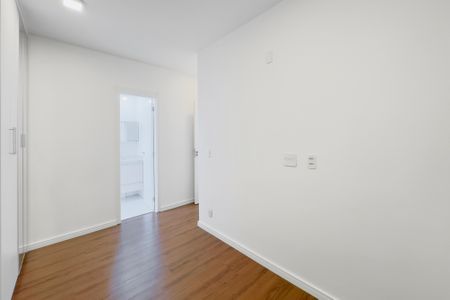 Apartamento para alugar com 65m², 2 quartos e 1 vagaSuíte
