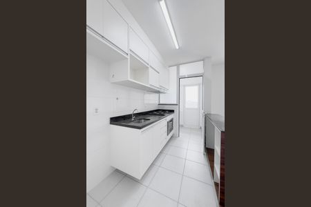 Apartamento para alugar com 65m², 2 quartos e 1 vagaCozinha e Área de Serviço