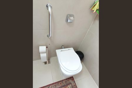 Apartamento à venda com 86m², 1 quarto e 1 vaga Apartamento à venda com 86m², 1 quarto e 1 vagaBanheiro social