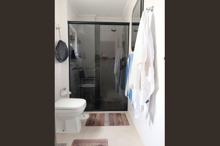 Apartamento à venda com 86m², 1 quarto e 1 vaga Apartamento à venda com 86m², 1 quarto e 1 vagaBanheiro da Suíte