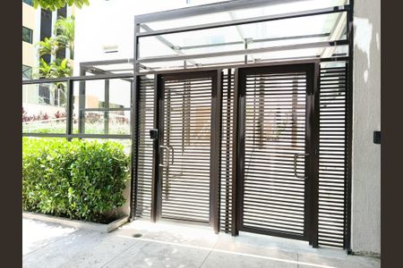 Apartamento à venda com 86m², 1 quarto e 1 vaga Apartamento à venda com 86m², 1 quarto e 1 vagaEntrada do condomínio