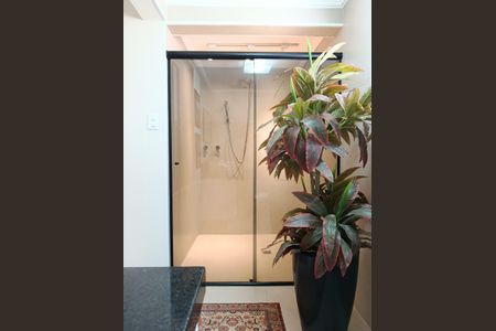 Apartamento à venda com 86m², 1 quarto e 1 vaga Apartamento à venda com 86m², 1 quarto e 1 vagaBanheiro social