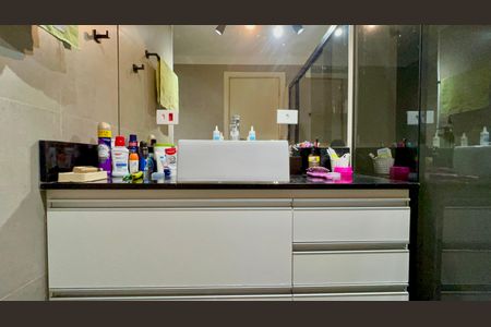 Apartamento para alugar com 86m², 1 quarto e 1 vaga Apartamento para alugar com 86m², 1 quarto e 1 vagaBanheiro