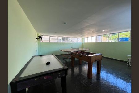 Apartamento à venda com 70m², 3 quartos e 1 vaga Apartamento à venda com 70m², 3 quartos e 1 vagaÁrea comum - Salão de jogos