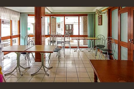 Apartamento para alugar com 99m², 2 quartos e sem vagaÁrea comum