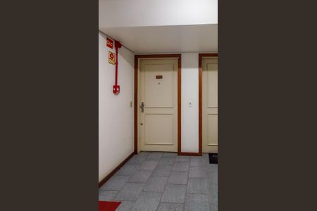 Apartamento para alugar com 99m², 2 quartos e sem vagaÁrea comum