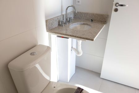 Apartamento à venda com 38m², 1 quarto e 1 vagaBanheiro da Suíte 1