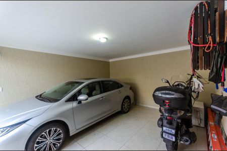 Casa à venda com 145m², 3 quartos e 3 vagasGaragem