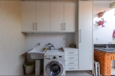 Casa à venda com 145m², 3 quartos e 3 vagasÁrea de Serviço