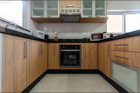 Casa à venda com 145m², 3 quartos e 3 vagasCozinha