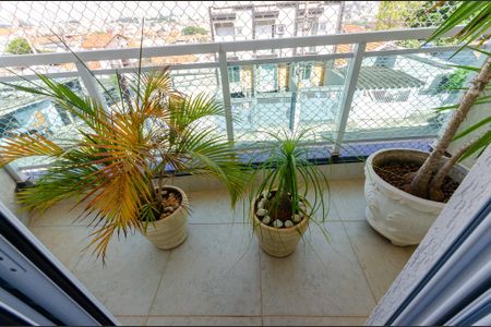 Casa à venda com 145m², 3 quartos e 3 vagasSuíte - Varanda