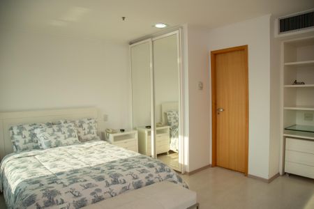 Quarto Suíte de apartamento à venda com 2 quartos, 52m² em Jardim das Acacias, São Paulo