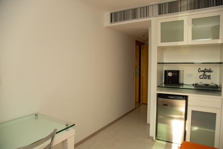 Sala de apartamento à venda com 2 quartos, 52m² em Jardim das Acacias, São Paulo