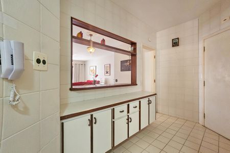 Apartamento para alugar com 110m², 3 quartos e 2 vagas Apartamento para alugar com 110m², 3 quartos e 2 vagasCozinha