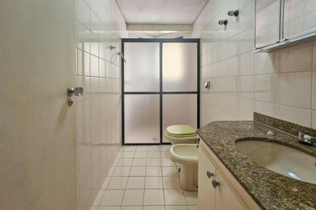 Apartamento para alugar com 110m², 3 quartos e 2 vagas Apartamento para alugar com 110m², 3 quartos e 2 vagasBanheiro